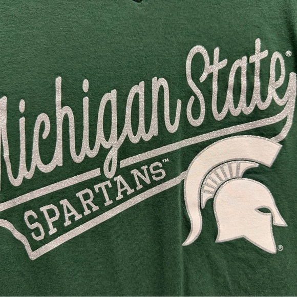 Michigan State Spartan women's v-neck t-shirt. Size medium. - Picture 2 of 4
